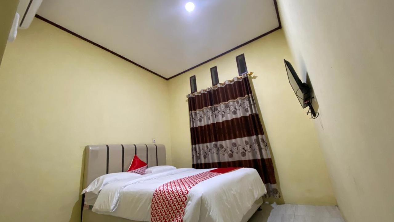 Oyo 3050 Hotasi Seaview Syariah Hotel Anyer Luaran gambar