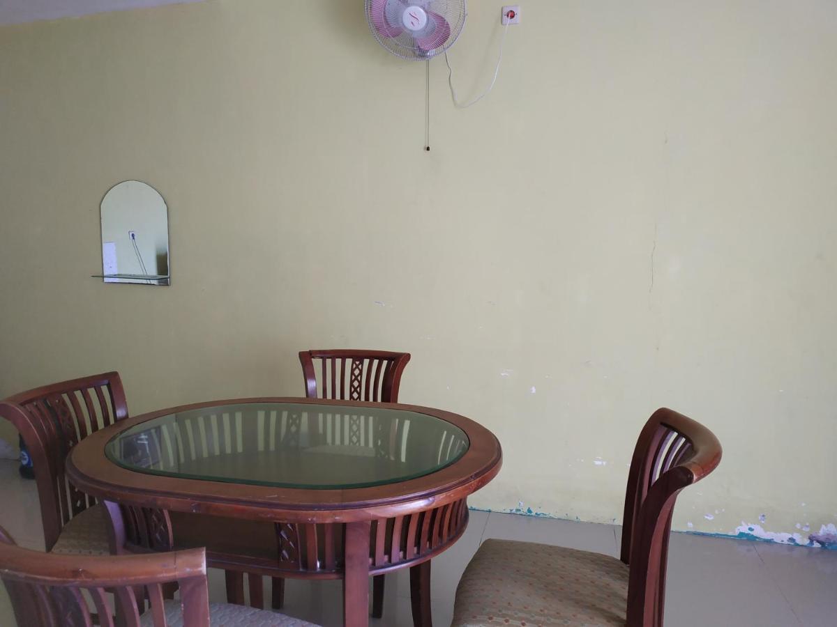 Oyo 3050 Hotasi Seaview Syariah Hotel Anyer Luaran gambar